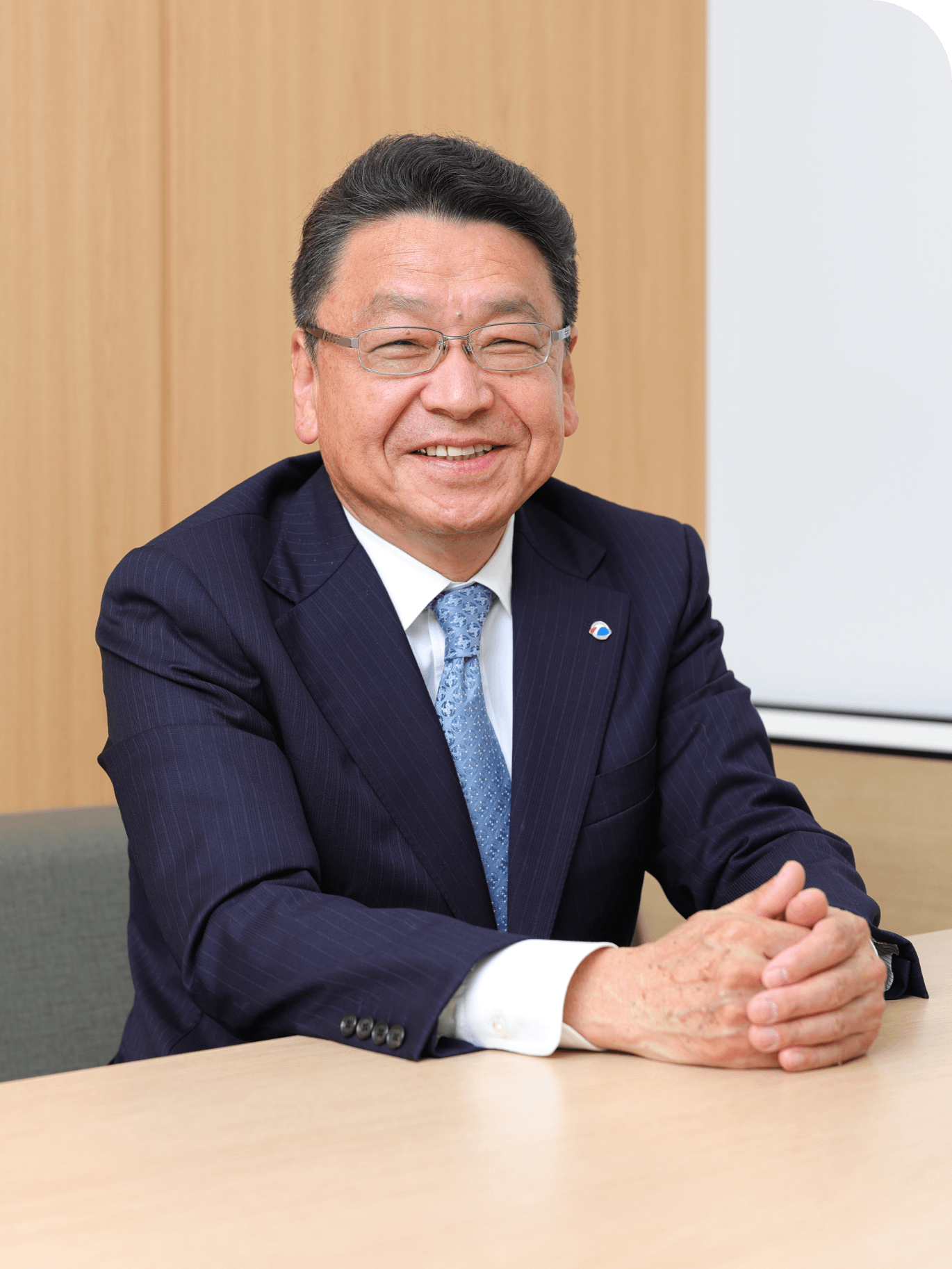 代表取締役社長 林 正彦